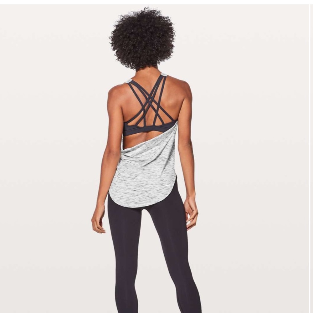Lululemon Free to be Serene tank in Space Dye Black White 🩶